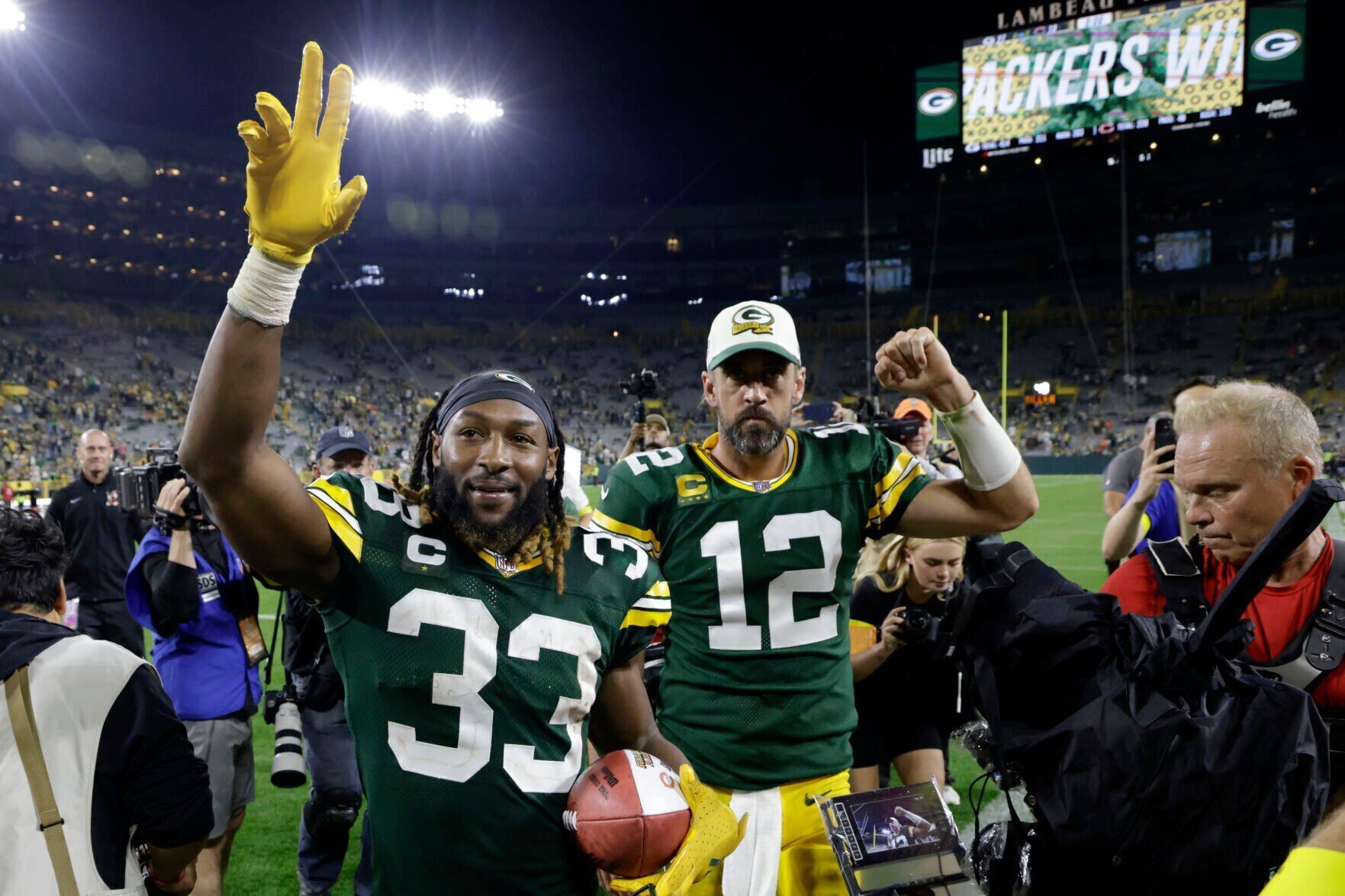 Bears Packers Football